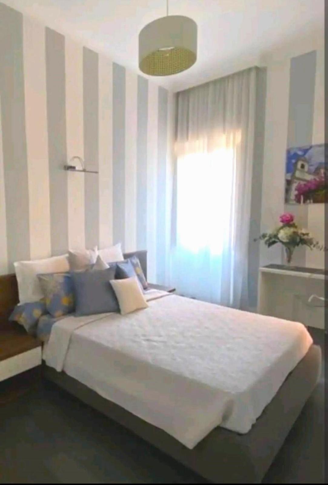 Crispi Relax Apartment Рим Екстериор снимка