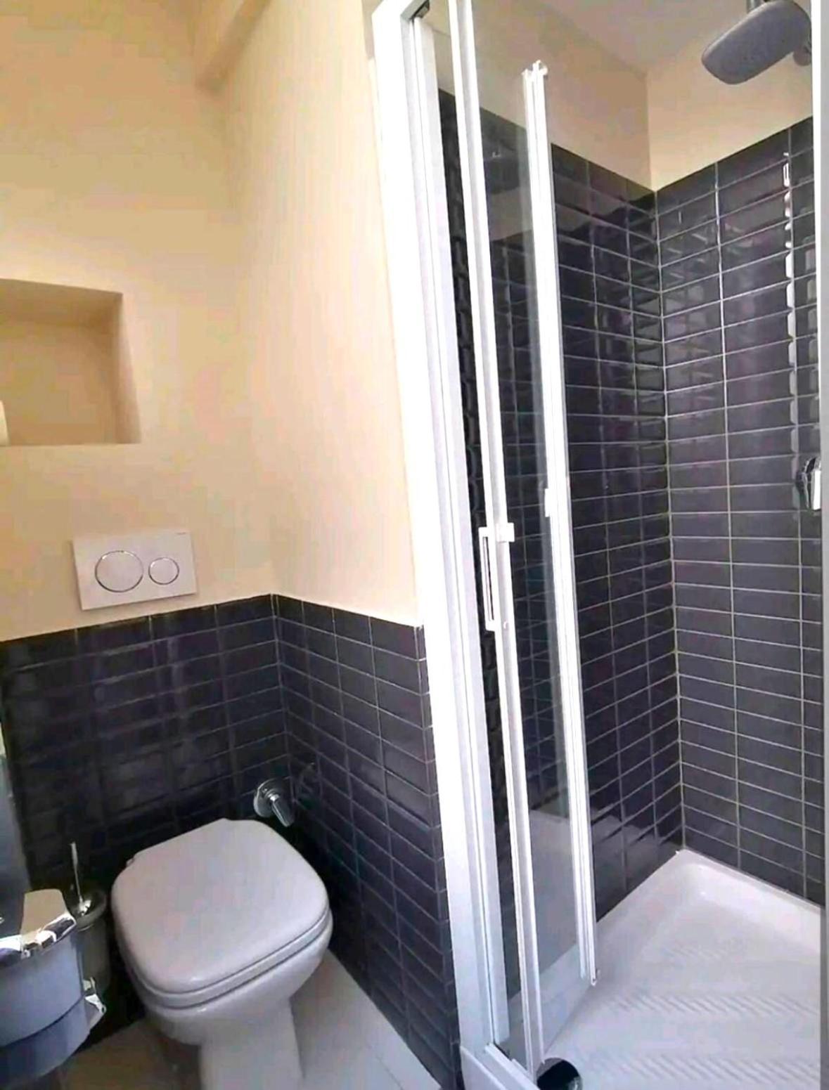 Crispi Relax Apartment Рим Екстериор снимка